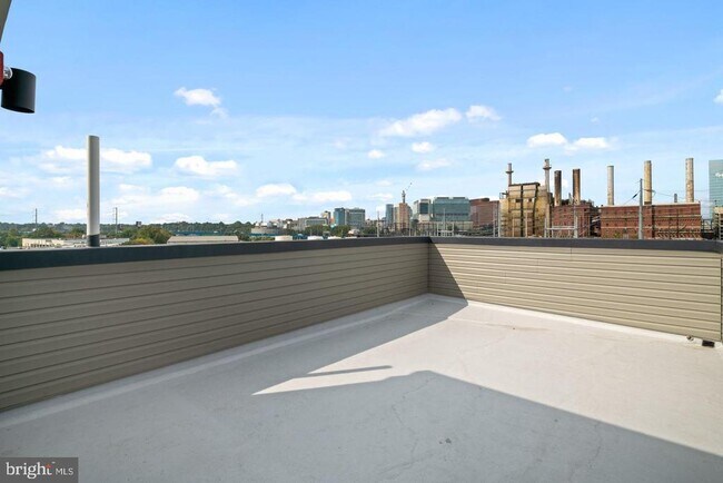 Building Photo - 2721 Federal St