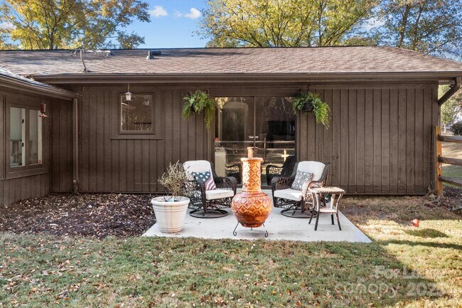 Building Photo - 7204 Killingdeer Ln