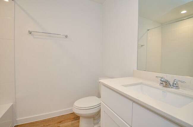 Building Photo - 2530 Ocean Jasper Dr