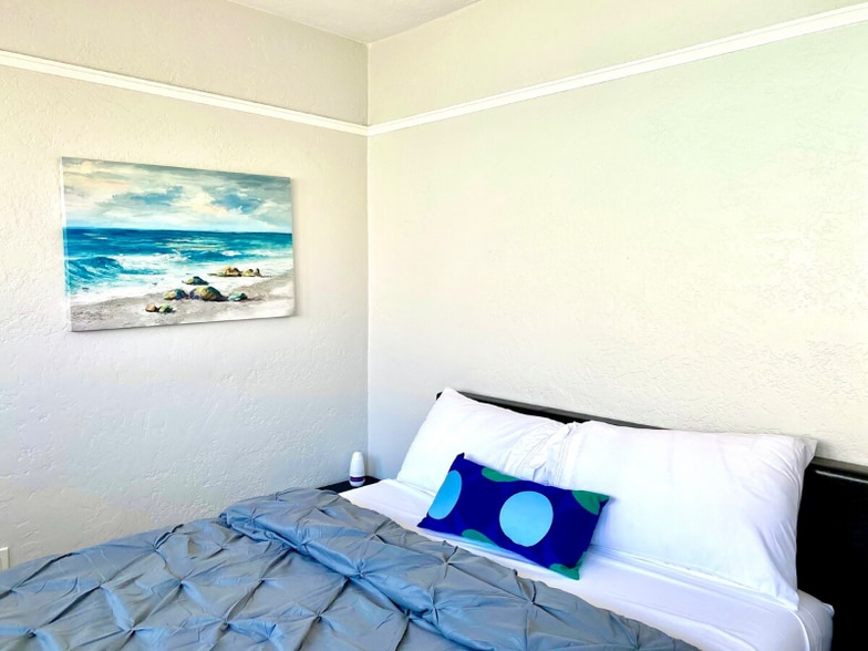 Building Photo - 4747 35th St