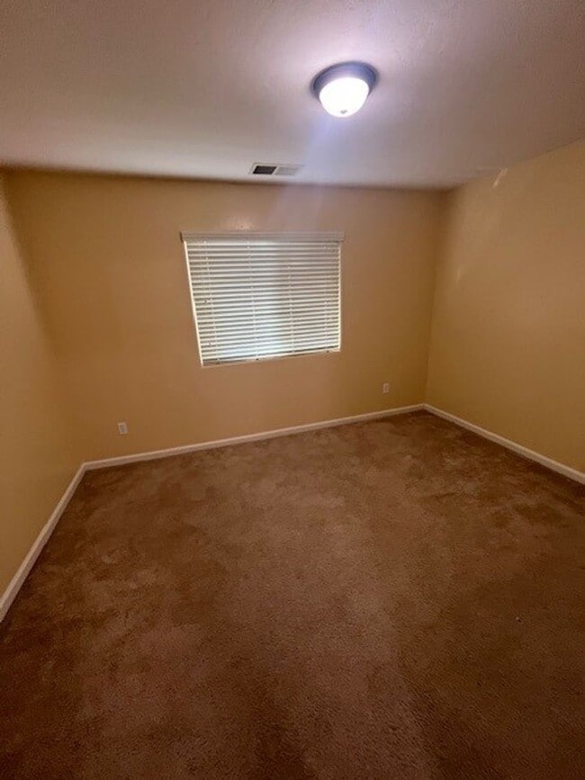 Building Photo - Coming Soon!