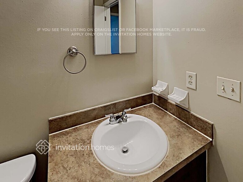 Building Photo - 339 Pico Ct