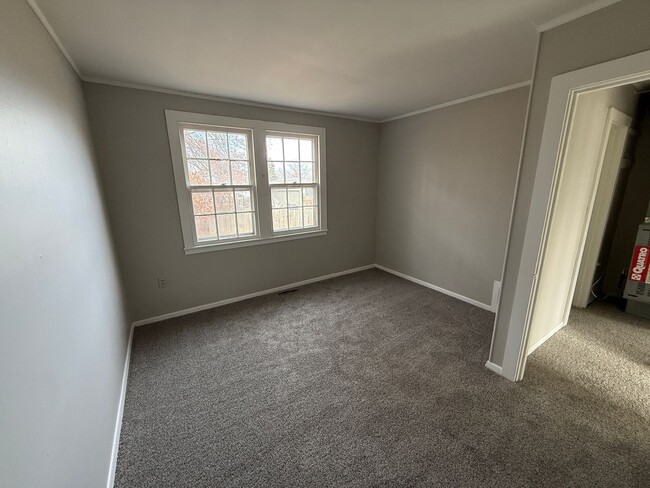 Building Photo - Italian Estates Property Management