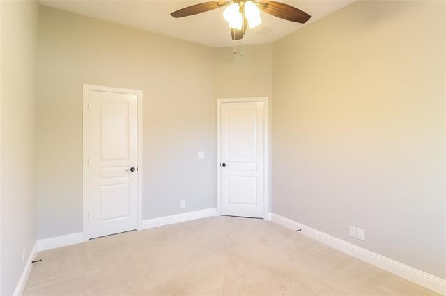 Building Photo - 9013 Conroe Dr