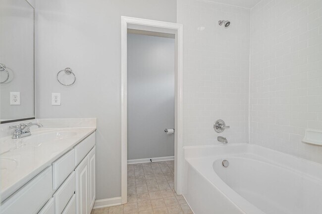 Building Photo - 1st Month Rent Free! - Spacious 2-Story Townhome with Finished Basement in Clemmons - 2,264 Sq Ft!