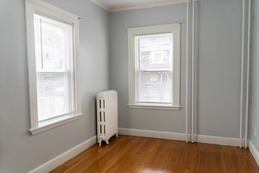 Building Photo - 87 Glendower Rd