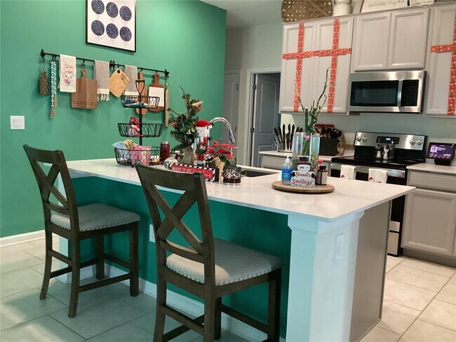 Building Photo - 260 Pershing St