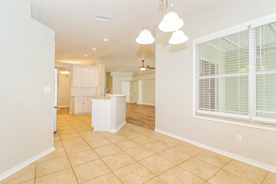 Building Photo - 510 Caribe Ridge Way