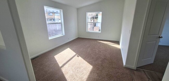 Building Photo - 543 N Lamb Blvd