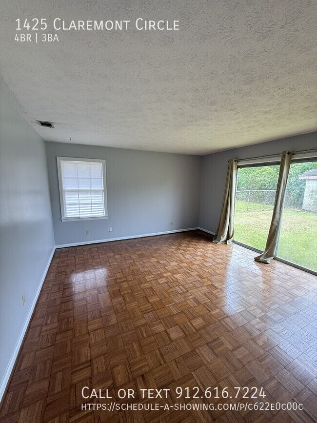 Building Photo - 1425 Claremont Cir