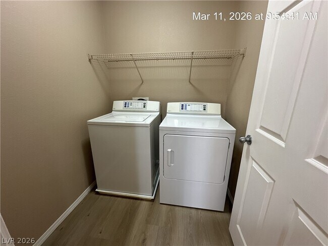 Building Photo - 10448 Chandra Ave