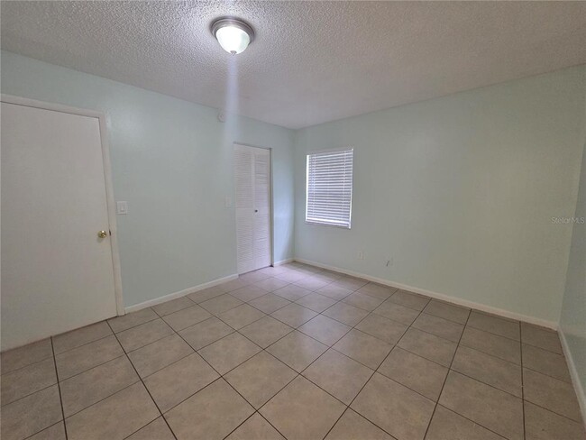 Building Photo - 1755 SW 108th Ln