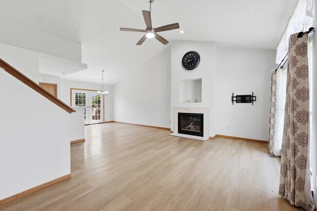 Building Photo - 6369 Brice Dale Dr