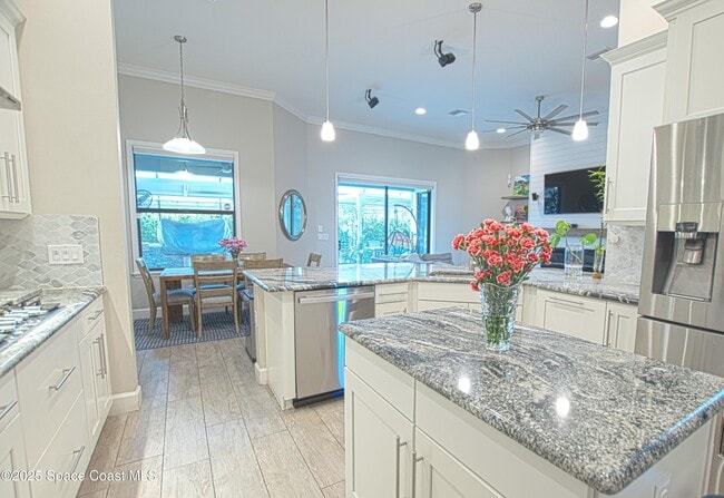 Building Photo - 7699 Kerrington Dr