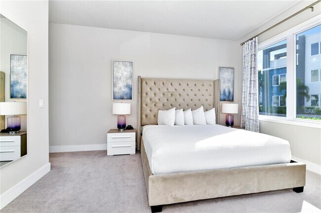 Building Photo - 7740 Sandy Ridge Dr