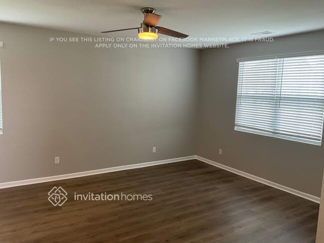 Building Photo - 1512 Ashgrove Pl