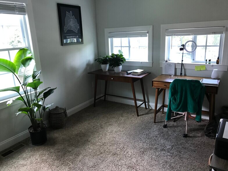 3rd bedroom - 1131 Kenwood Dr