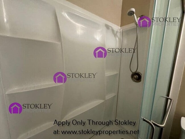 Building Photo - 1410 Kenwal Rd