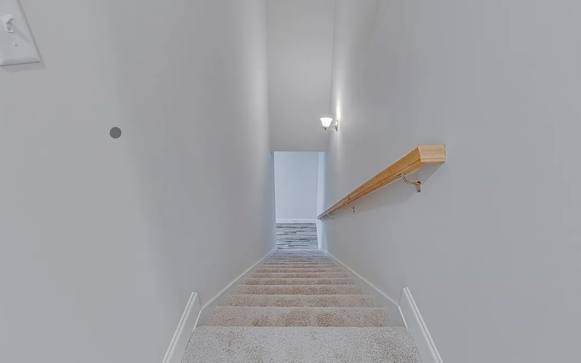 Building Photo - 213 Legacy Ln