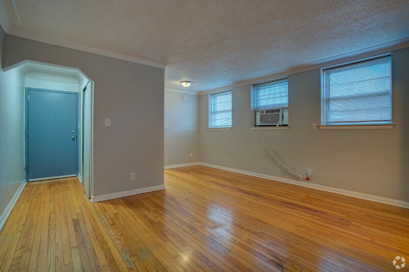 Building Photo - 4837 Cadieux Rd