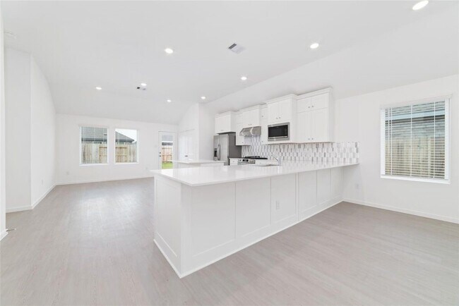 Building Photo - 3056 Harrier Dr