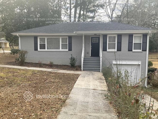 Building Photo - 2264 Headland Dr