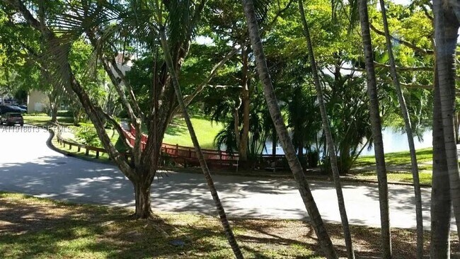 Building Photo - 1760 Palm Cove Blvd