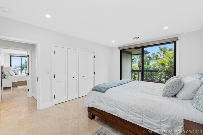 Building Photo - 2785 Polo Island Dr