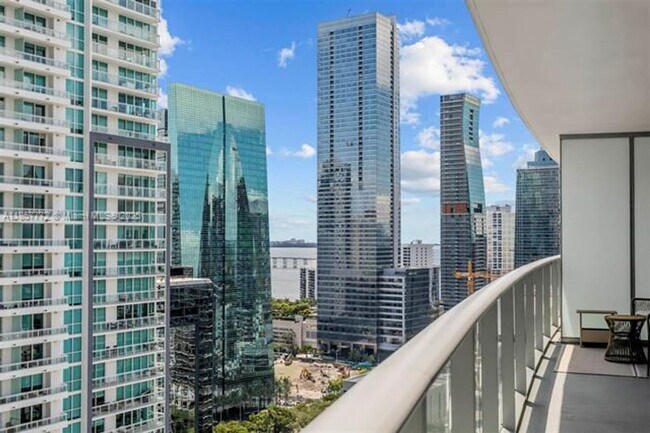 Building Photo - 1100 S Miami Ave