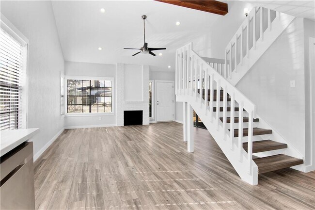 Building Photo - 1748 Ohlen Rd