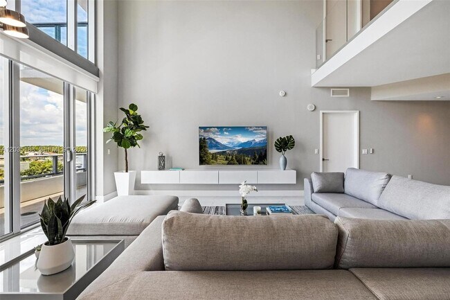 Building Photo - 330 Sunny Isles Blvd