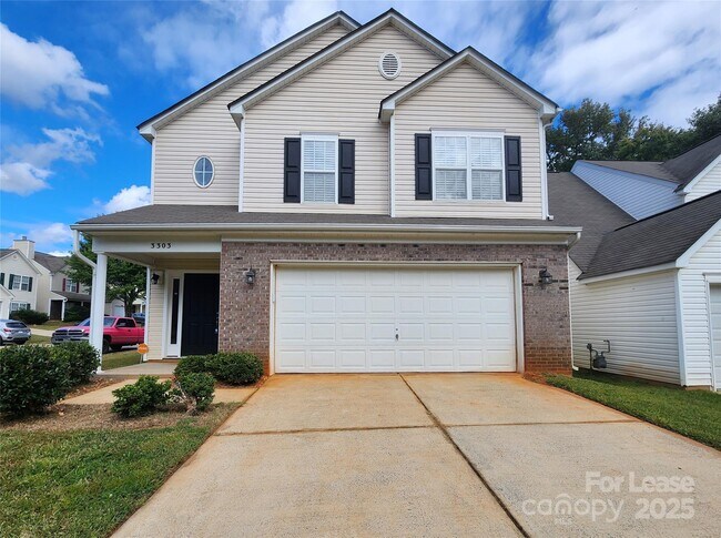 Primary Photo - 3303 Reid Brook Ln