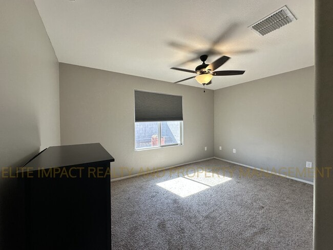 Building Photo - 5992 S Antrim Loop