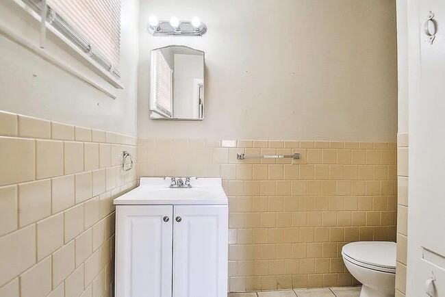 Building Photo - 2714 40th St