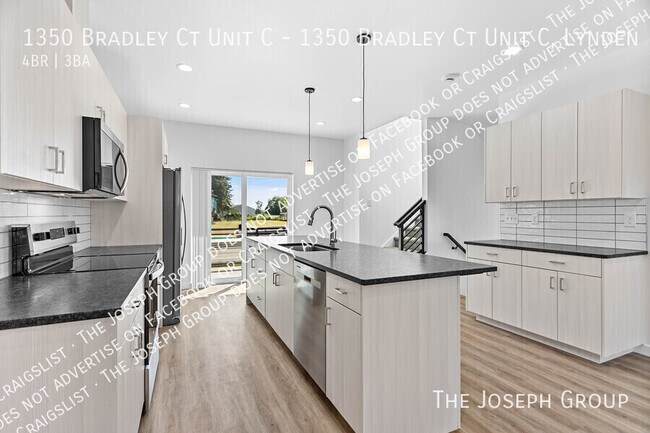 Building Photo - 1350 Bradley Ct