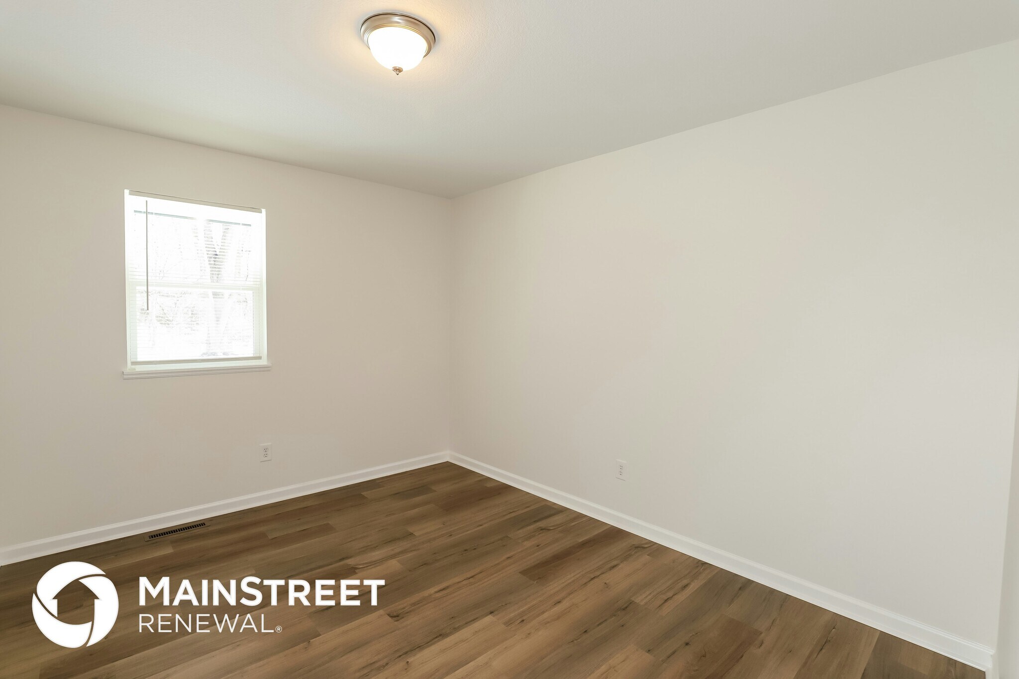 Building Photo - 11119 N Harrison St