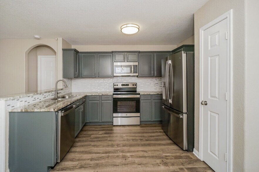 Building Photo - 5443 Chase Canyon