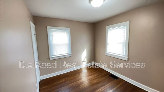 Building Photo - 1891 Stahlheber Rd