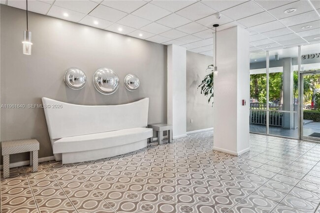 Building Photo - 1020 Meridian Ave