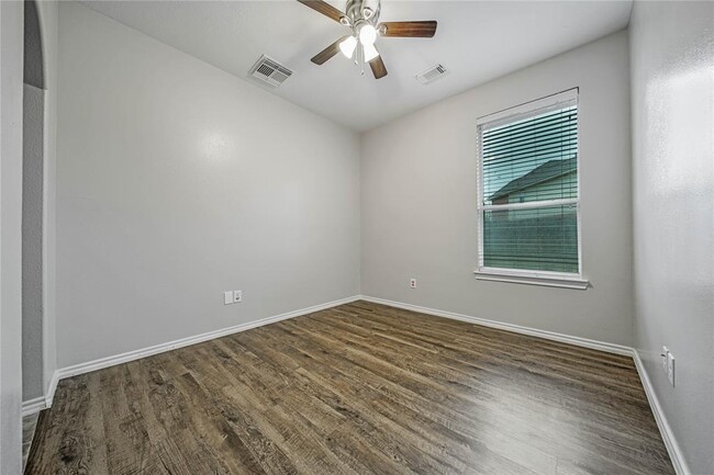 Building Photo - 3630 Avalon Spring Ln