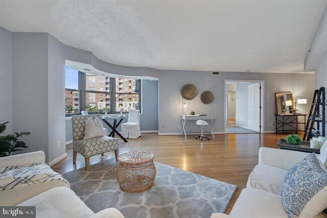 Building Photo - 1200 Braddock Pl