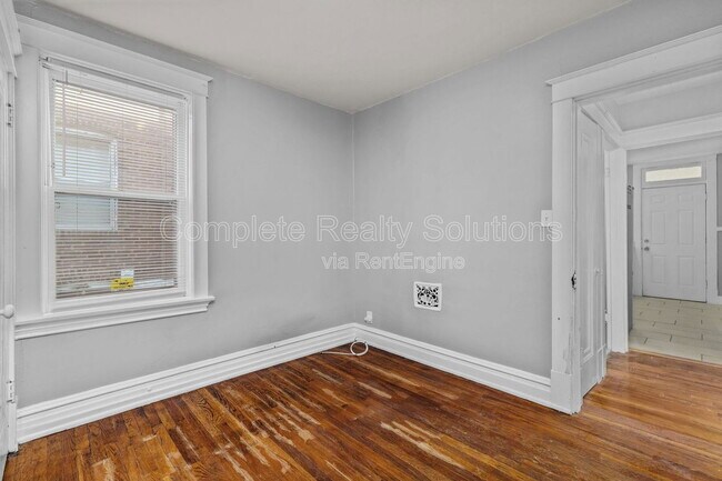 Building Photo - 5352 Neosho St