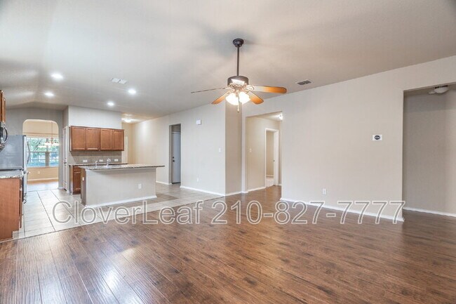 Building Photo - 8126 Radiant Star