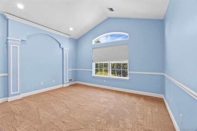 Building Photo - 169 Hamlet Dr
