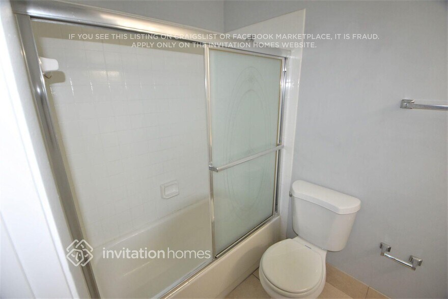 Building Photo - 11521 SW 52nd St
