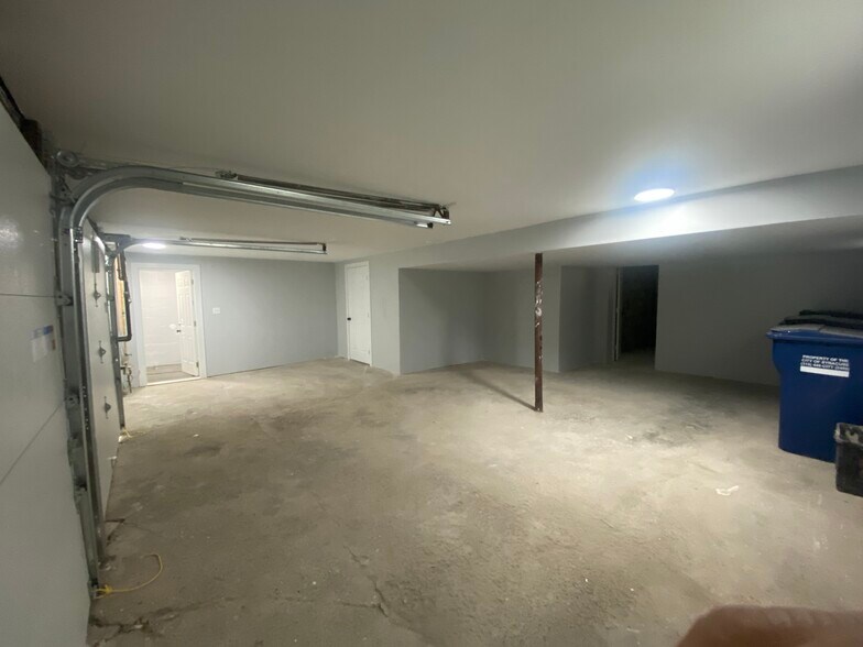 Garage - 1326 Westcott St