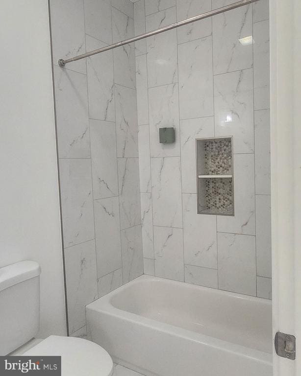 Building Photo - 2230 Christian St