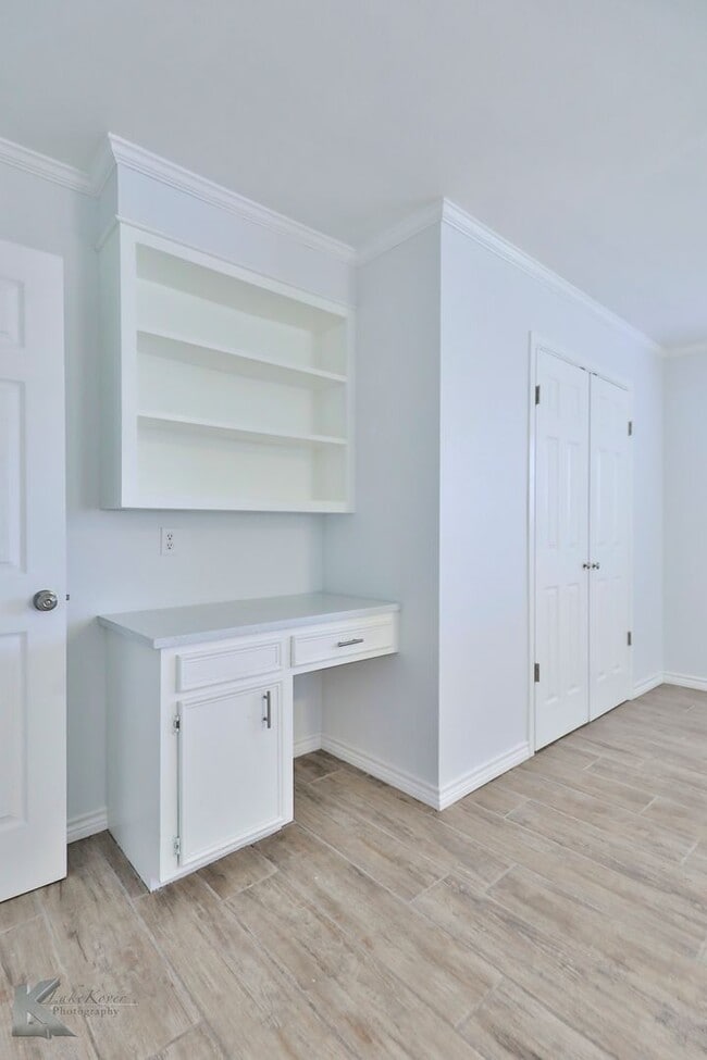 Building Photo - Complete RENOVATION only a few years ago!  Large bedrooms!