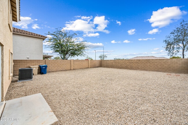 Building Photo - 22749 W Morning Glory St