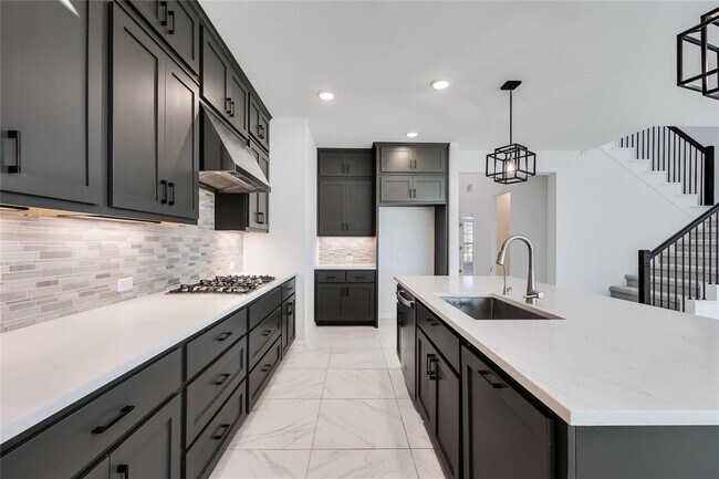 Building Photo - 4621 Modena Bay Bend